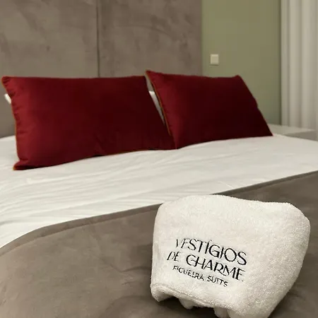 Vestigios De Charme - Figueira Suits