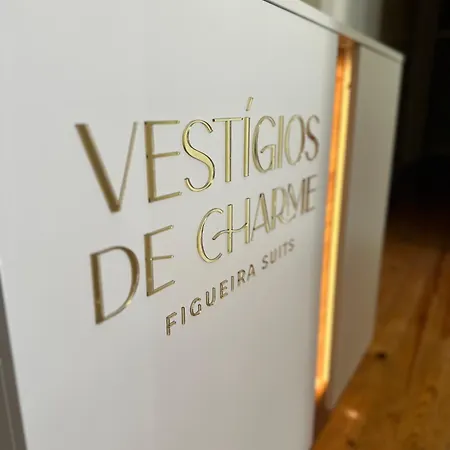 Vestigios De Charme - Figueira Suits
